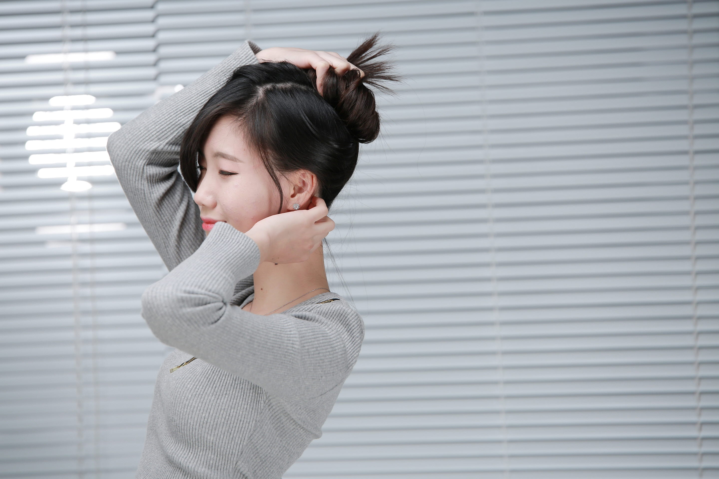 미분류 / 이나 141107 332M 688S
